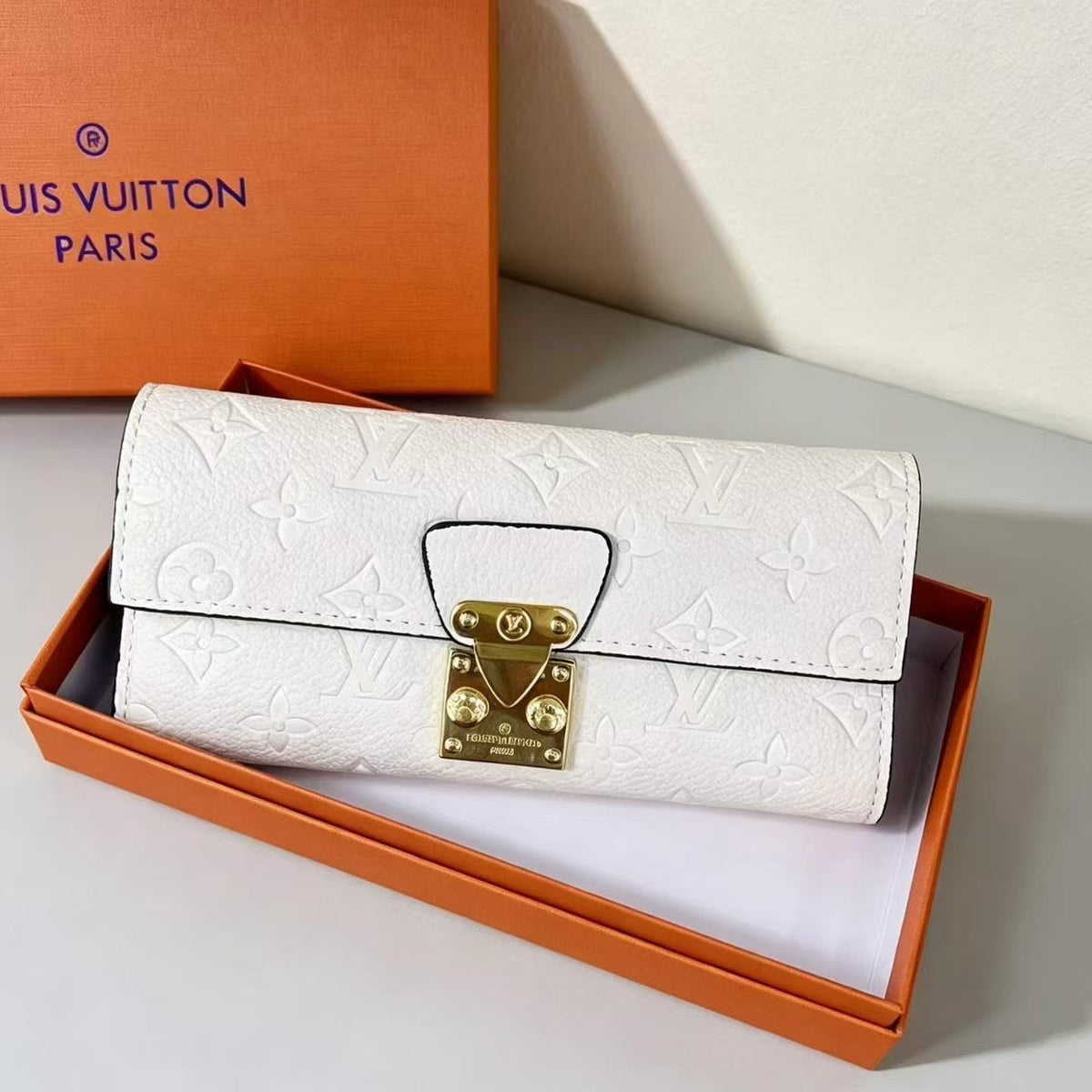 LV Sarah Wallet