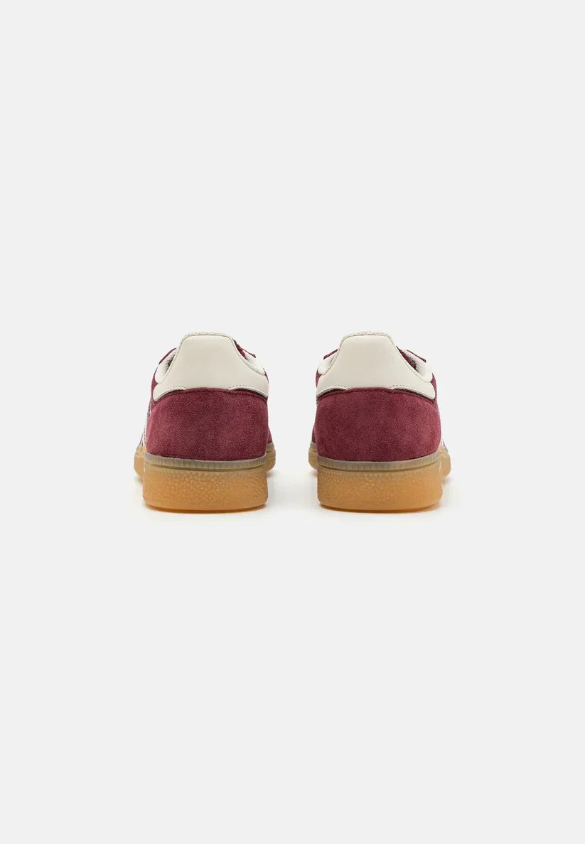 Handball Spezial Low-Top Sneakers – Shadow Red / Off-White