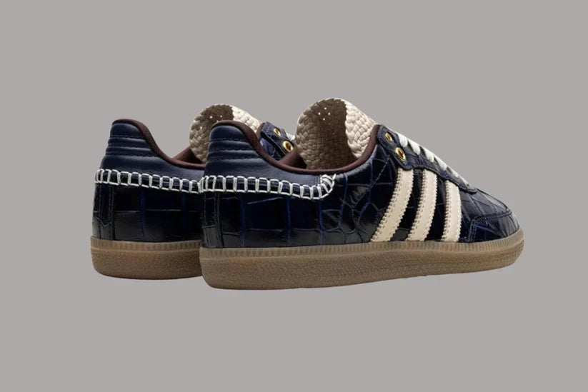 Navy Croc-Embossed Heritage Sneakers – Gum Sole Edition
