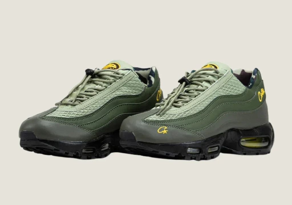 Air Max 95 x UNDEFEATED Olive