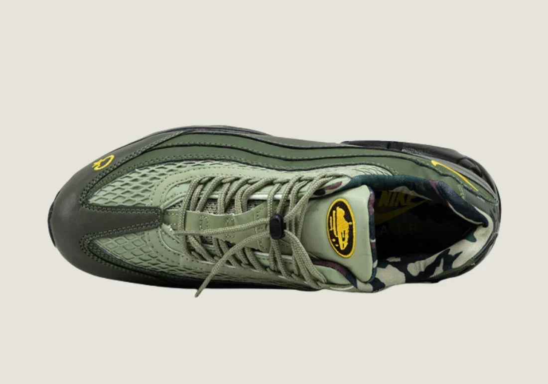 Air Max 95 x UNDEFEATED Olive